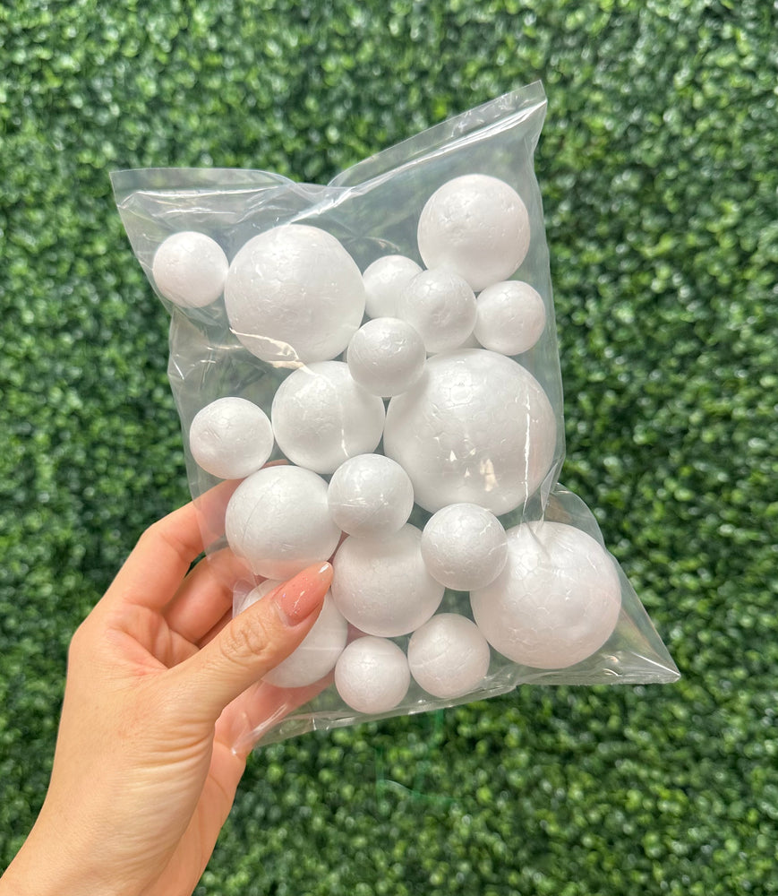 Assorted Styrofoam Balls