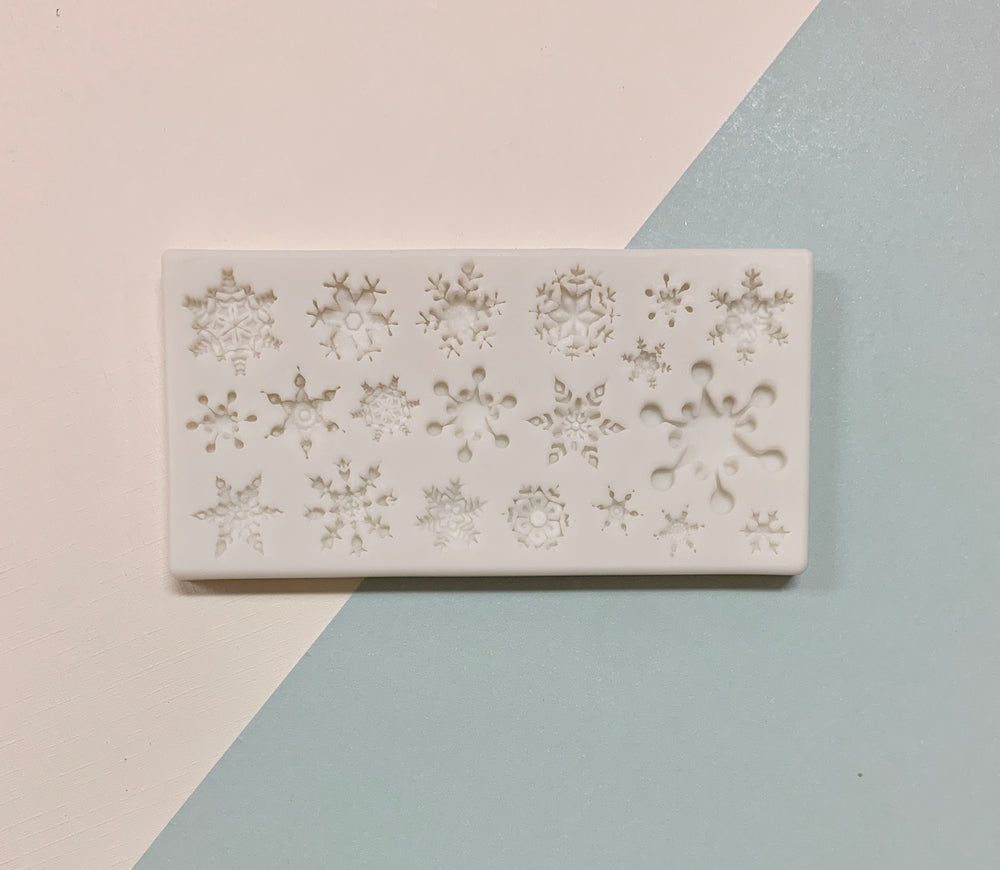 20 Mini Snowflakes