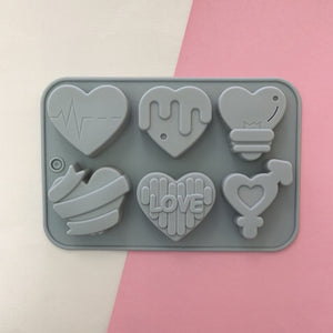 
                  
                    6 Assorted Hearts Mold
                  
                