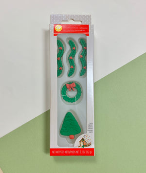 
                  
                    Tree and Wreath Icing Decoration
                  
                